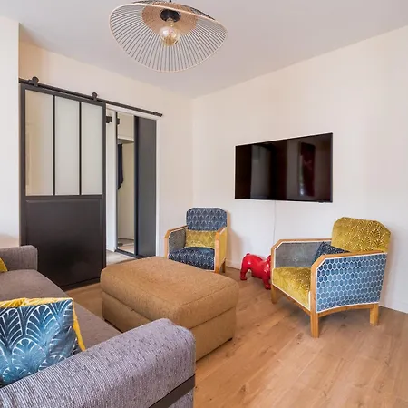 Le Cocon D'adamille - Appt Avec Piscine Partagee Apartment